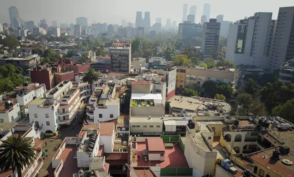 广东省空中绿色花园，城市中的自然绿洲