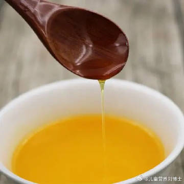 几个月宝宝可以吃香油？关于宝宝辅食添加的香油摄入指南